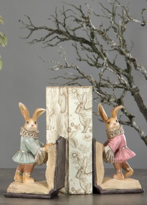 Bokstöd, kaninbarnEn fin inredningsdetalj i form av ett bokstöd med kaninbarn. Höjd: 29 cmBredd: 10 cm