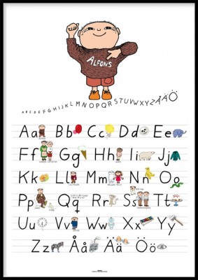Barnposter, Alfons alfabet A-ÖLekfullt alfabet på svenska, där bokstäverna är ritade som man lär ut bokstäverna i skolan. Bland bokstavsfigurerna hittar du Alfons och hans vänner, pappa, farmor och faster. Jättefin poster att hänga upp i barnrummet! Tryck