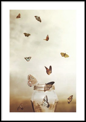 Poster, Butterfly freedomFotoposter i dova färger med fjärilar som flyger fritt.Tryckt på miljövänligt 230g, matt papperFinns i fler storlekar Postern levereras utan ram