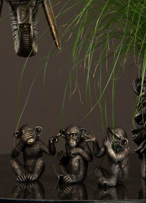 Apor med budskapFina små apor med ett djupare budskap från det gamla japanska mottotinte se (något ont), inte höra (något ont), inte säga (något ont)