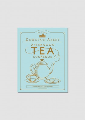 Coffee Table Book, Downton Abbey Afternoon Tea CookbookI officiellt partnerskap med Downton Abbey och med över 150 fantastiska fotografier med stillbilder från hela serien och ända fram till den senaste filmreleasen, är denna samling med 70 läckra te -rec