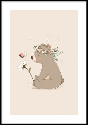 Poster, Flower bearEn fin illustrerad barnposter med rosa bakgrund och en björn med blommor.Tryckt på miljövänligt 230g, matt papperFinns i flera storlekar Postern levereras utan ram