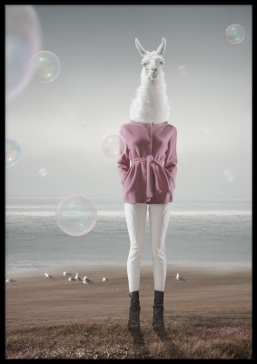 Poster, Lama with bubblesEn surrealistisk poster med en lama med bubblor. Tryckt på miljövänligt 230g, matt papperFinns i flera storlekar Postern levereras utan ram