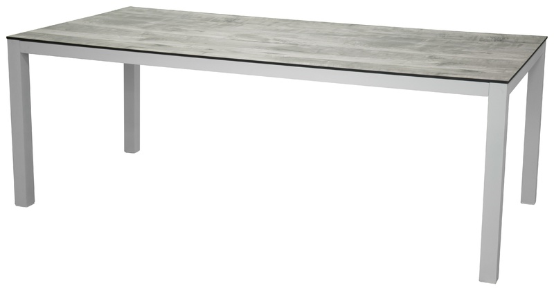 Möblera uteplatsen i en stilren look med matbord Llama! Bordsskivan är i lätt gråmönstad HPL och underredet i vit aluminium. De raka nordiska formerna och tidlösa kulörer ger dig ett matbord som står sig över tid. Bordet lämpar sig för utomhusbruk och pas